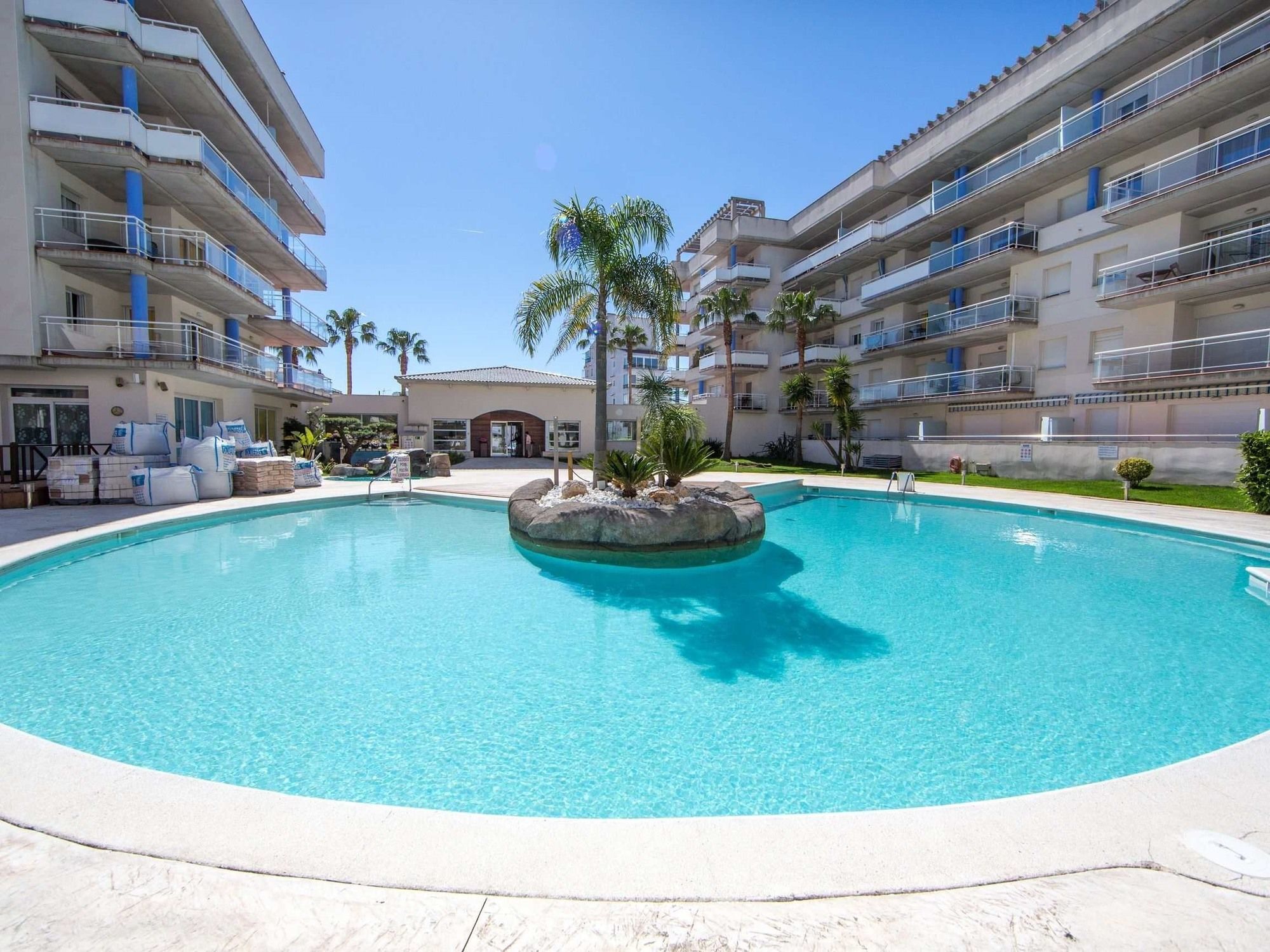 Port Canigo Apartments 로지즈 외부 사진